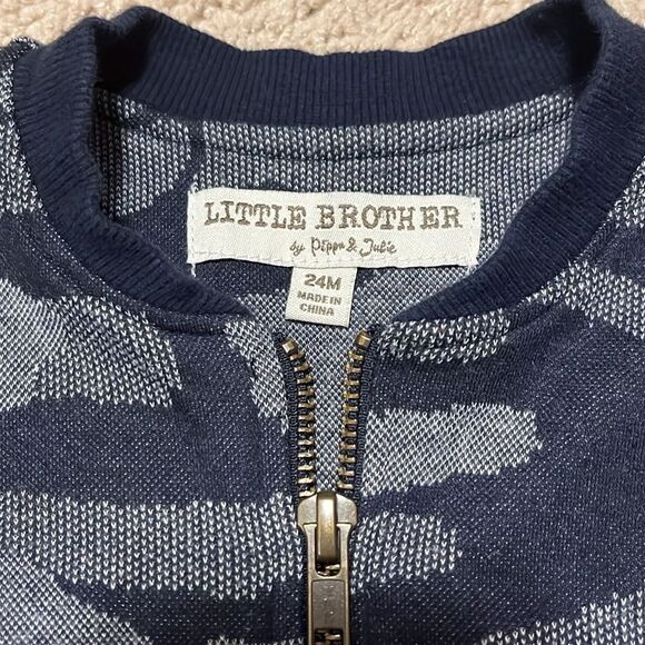 LITTLE BROTHER BY PIPPA & JULIE BOYS CAMO SIZE 24 MONTHS ZIP UP SWEATSHIRT - Picture 2 of 4